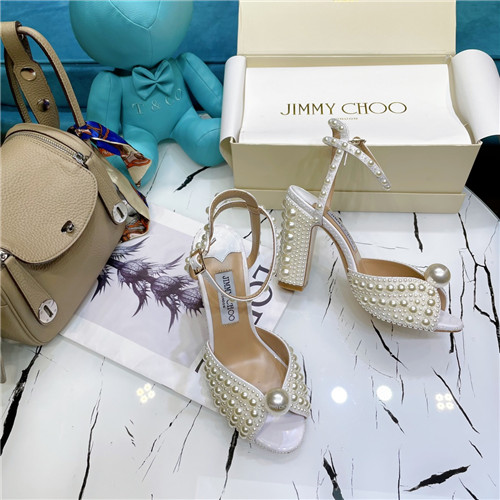 J1m*y Ch00 pearl  block heels