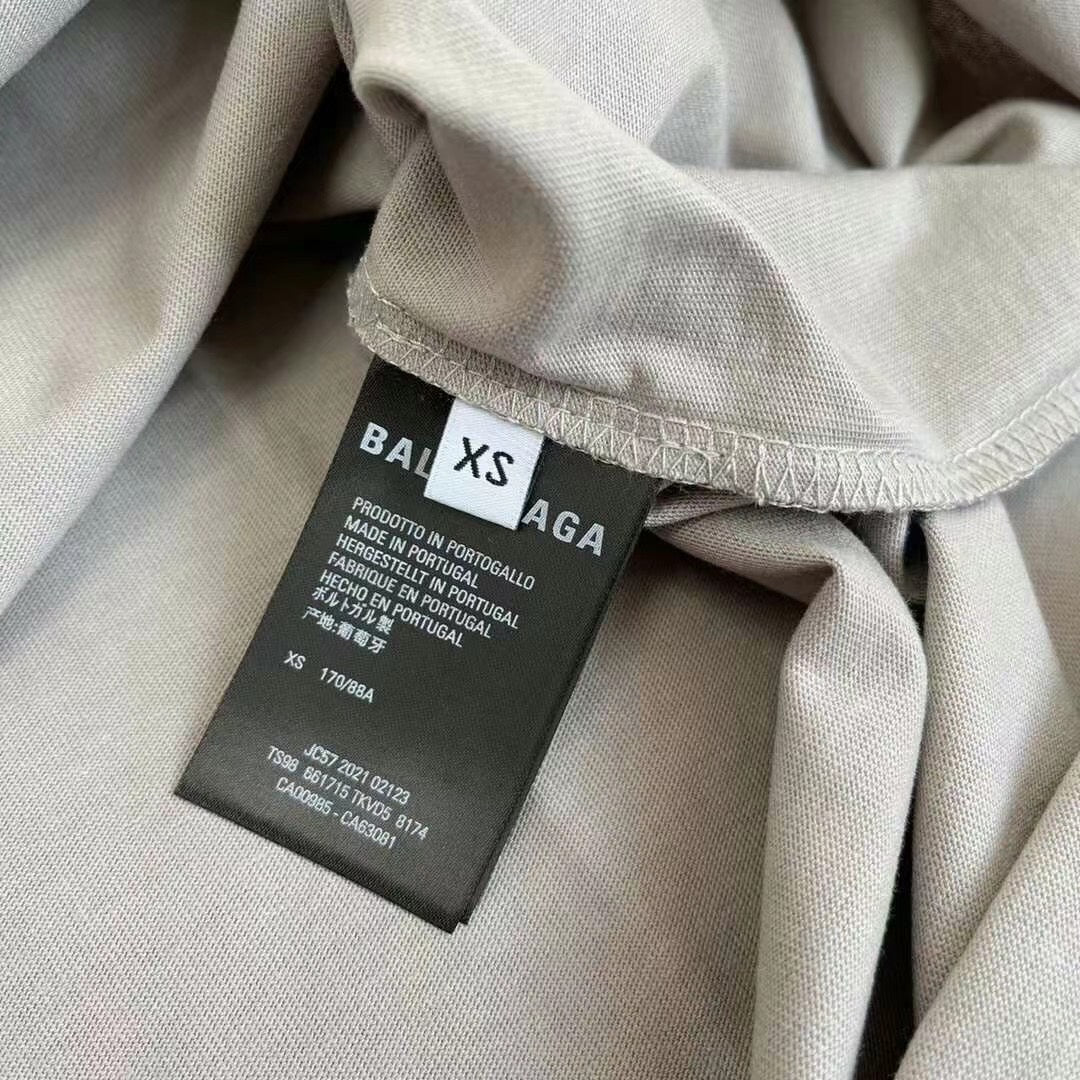 Ba1en*iaga T-shirt