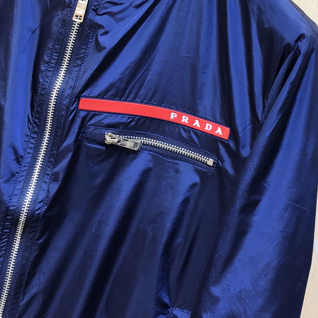 Pra*a Jacket