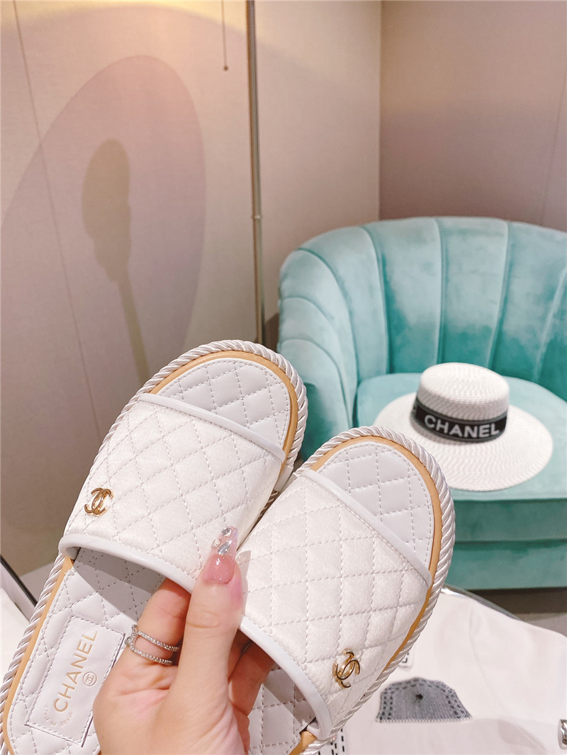 Ch**el flat platform slippers