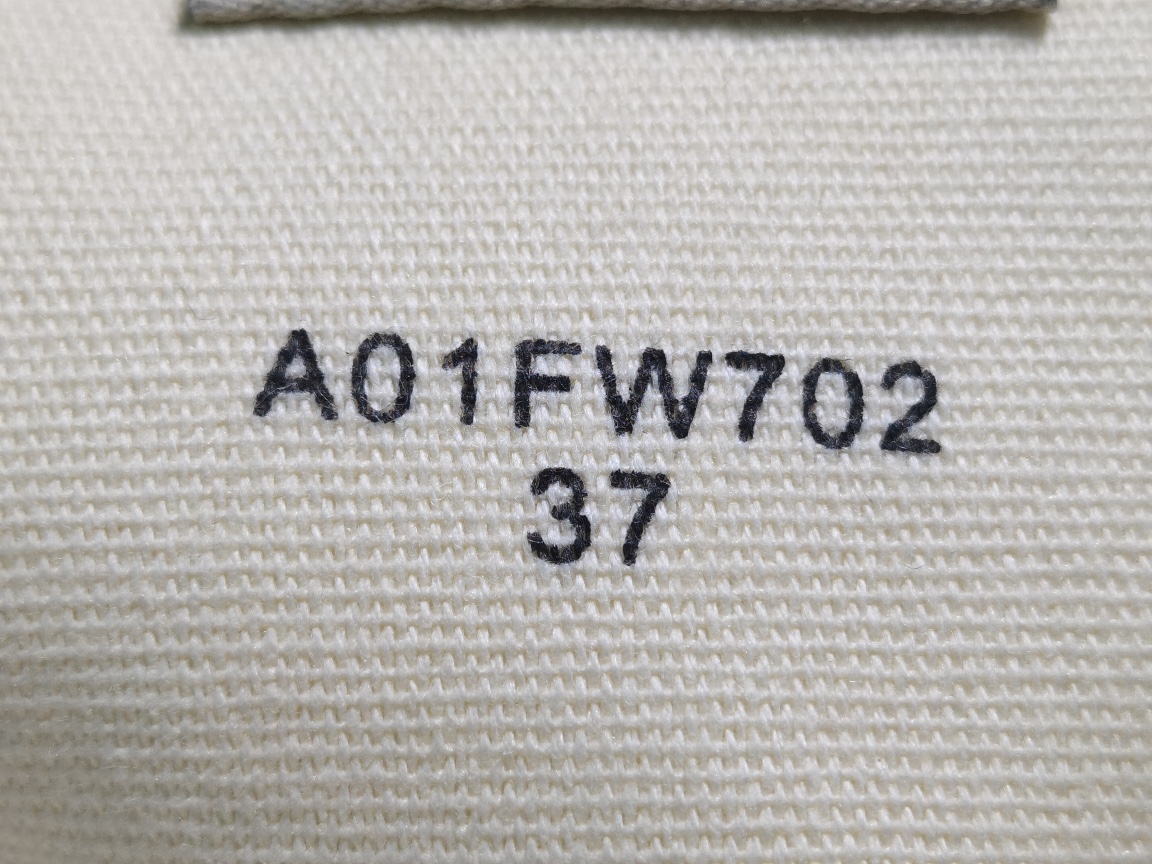 MlHAR YASUHlRO Og Sole A01FW702