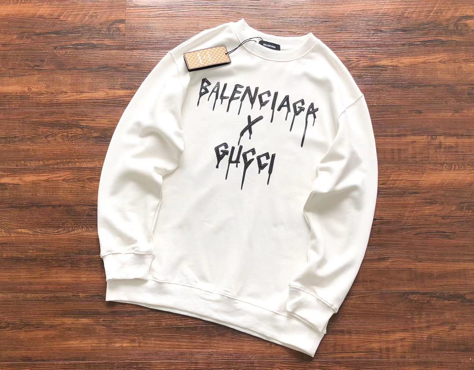 Gvc*1 x Ba1en*iaga Sweatshirt