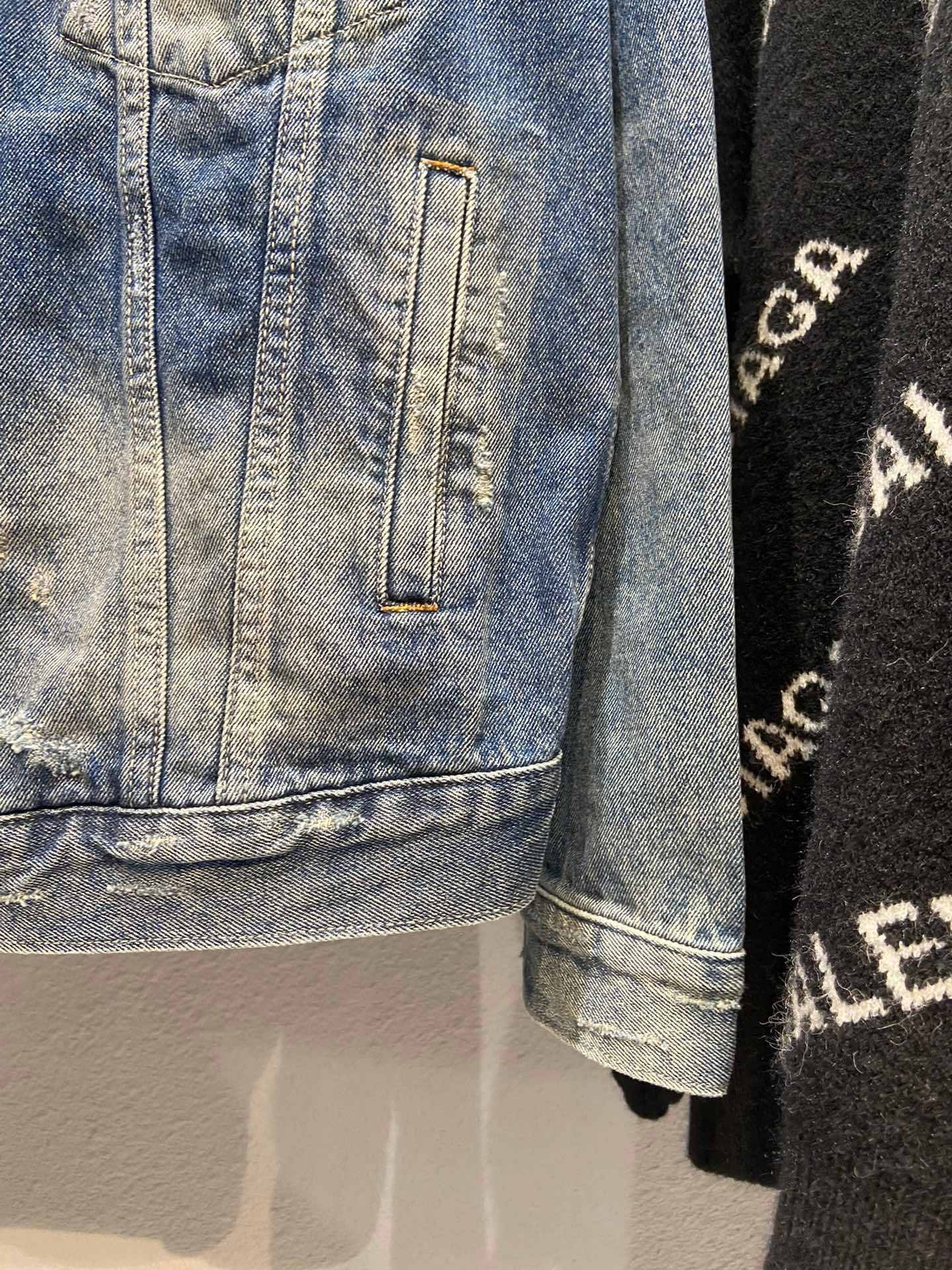 Ba1en*iaga Jacket