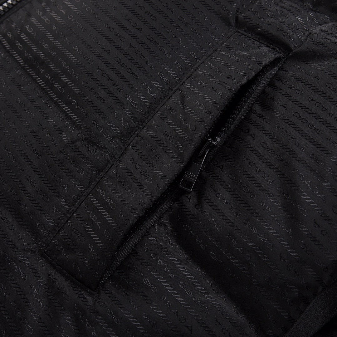 Pra*a Jacket