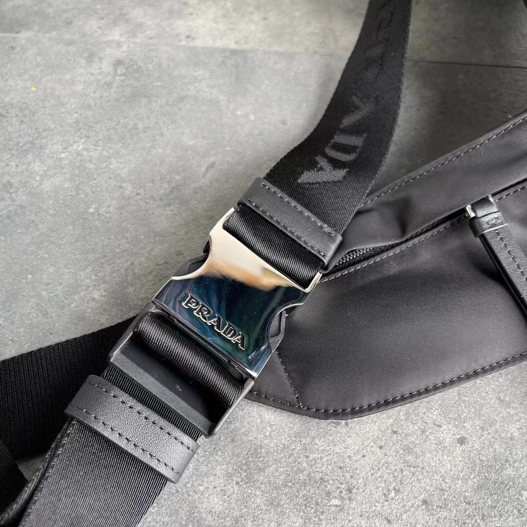 Pra*a Bag Dupe