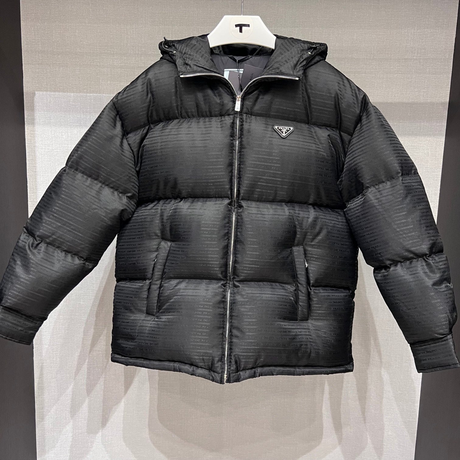 Pra*a Jacket