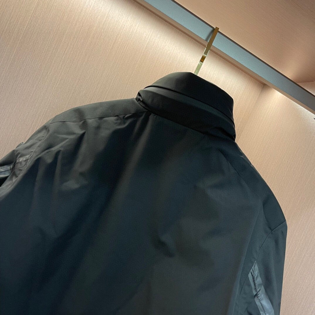 Pra*a Jacket