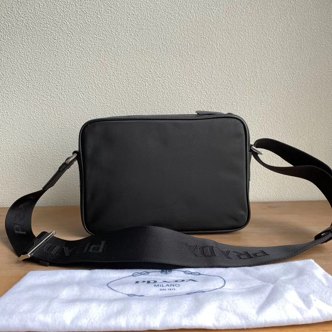 Pra*a Bag Dupe
