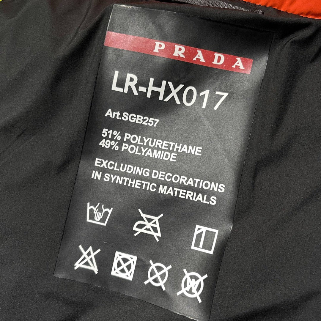 Pra*a Jacket