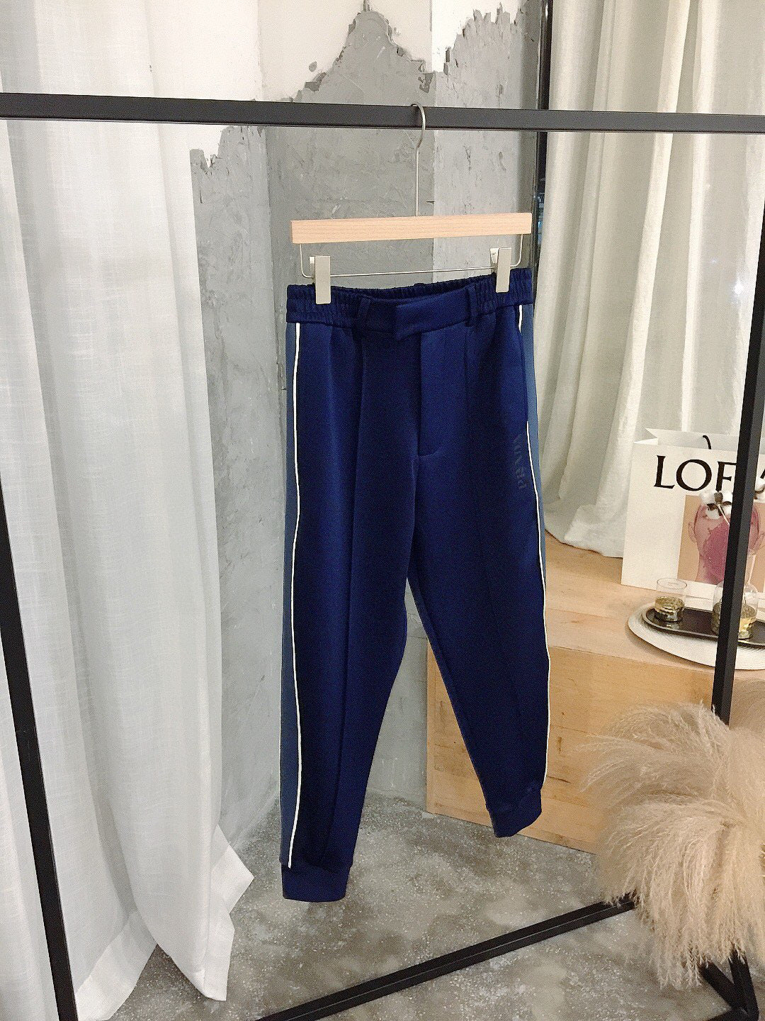 Pra*a Pants