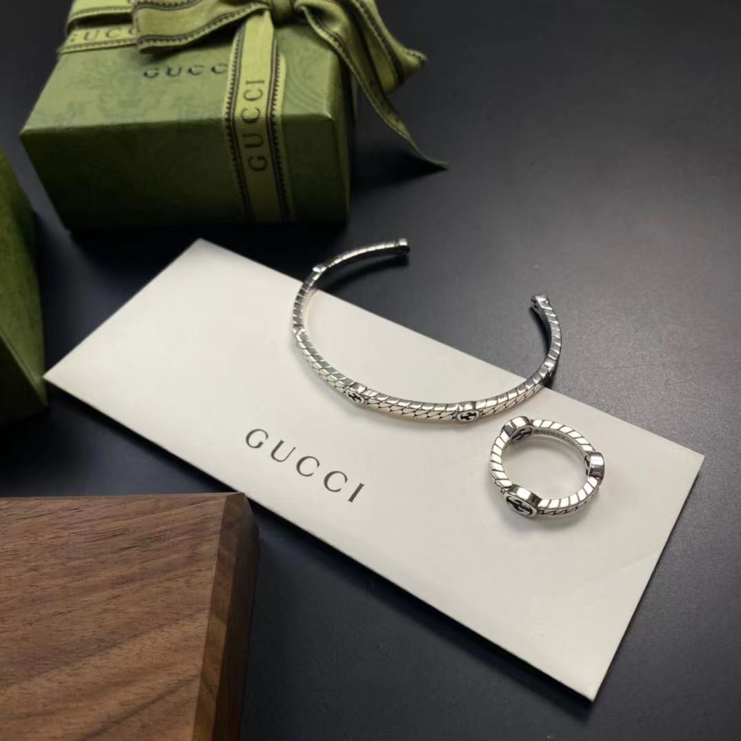 Gvc*1 Ring
