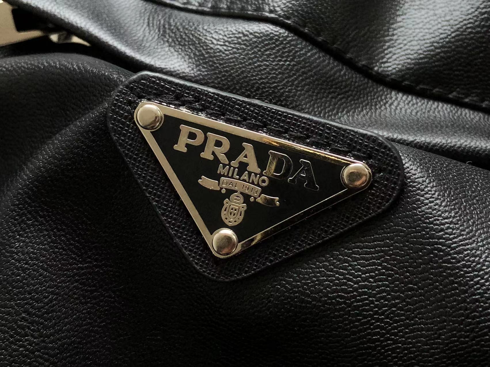 Pra*a Jacket