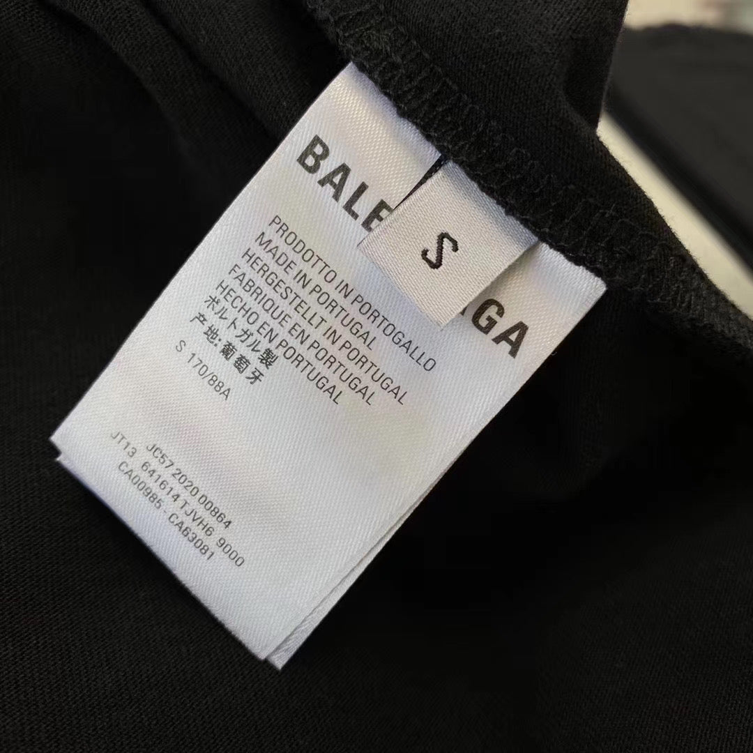 Ba1en*iaga T-shirt