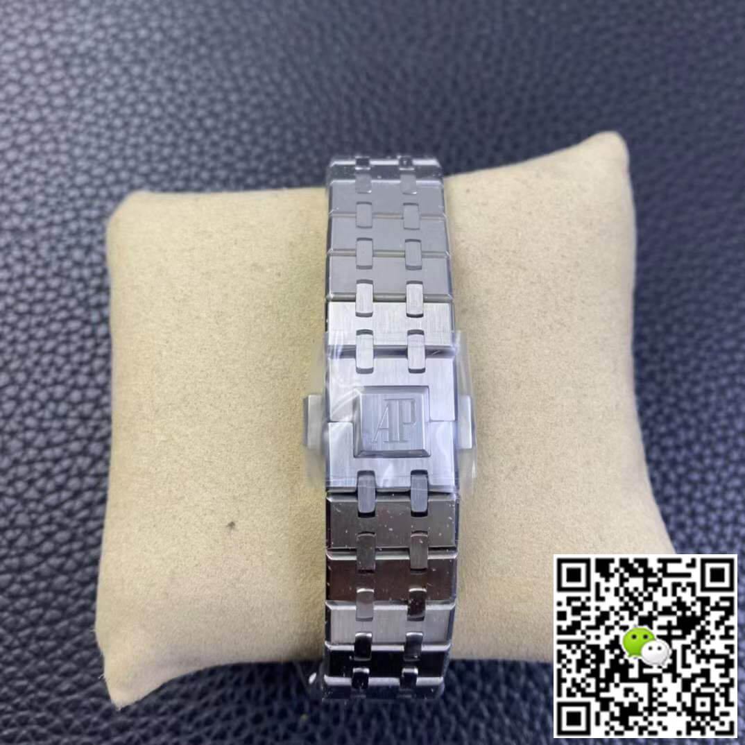 Replica Audemars P1g*et Royal Oak 77350ST.OO.1261ST.01 1:1 Best Edition 8F Factory Silver Dial