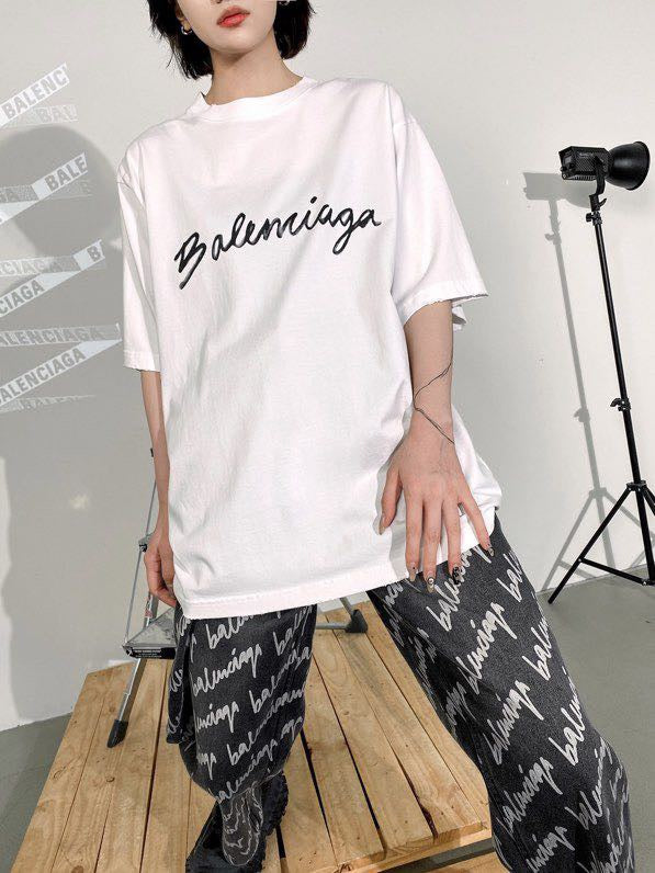 Ba1en*iaga T-shirt