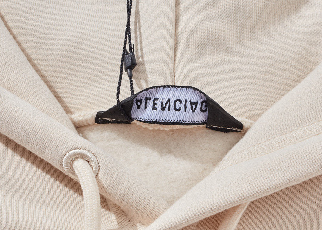 Ba1en*iaga Hoodie