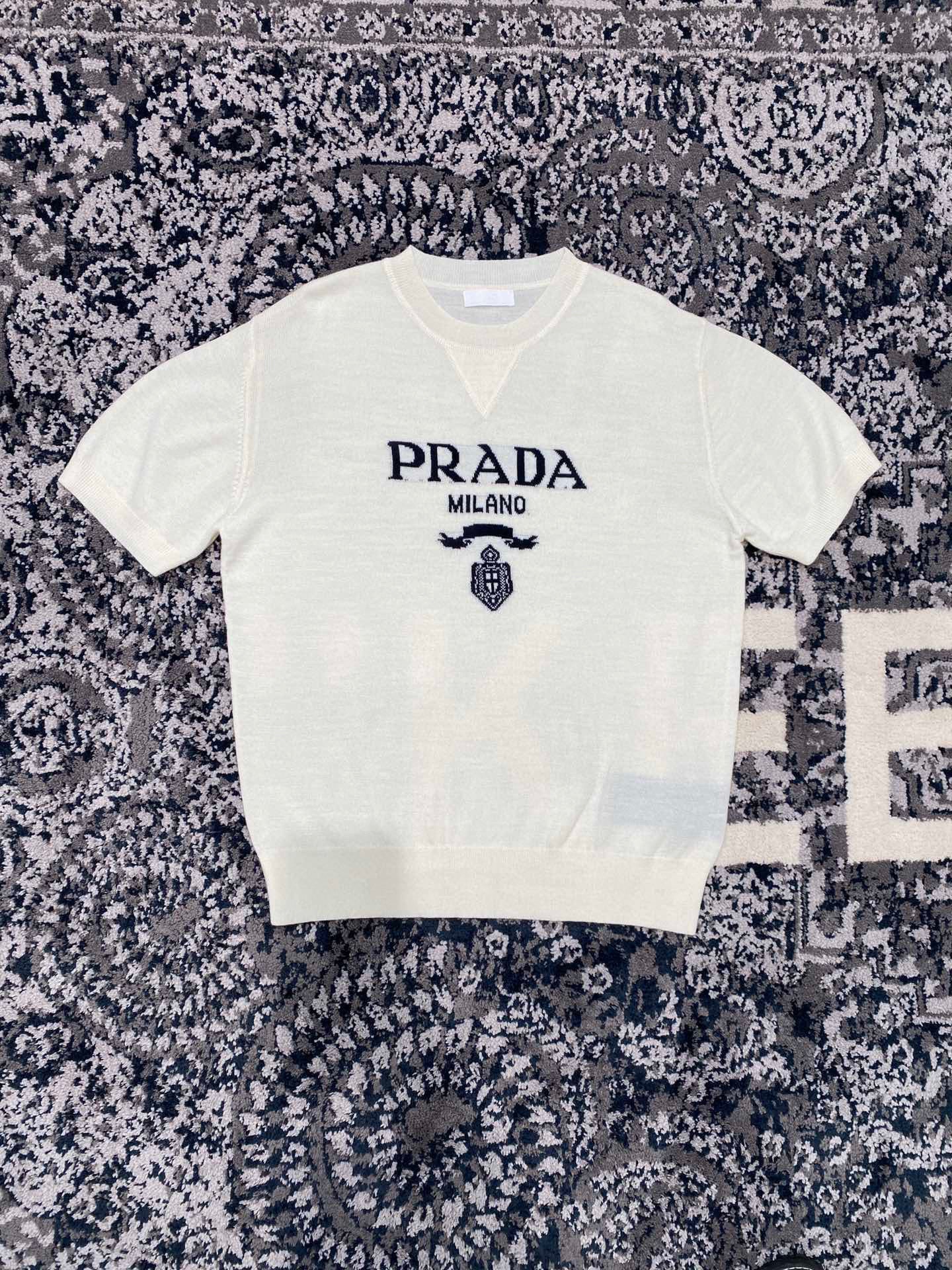 Pra*a Short Sleeve Sweater