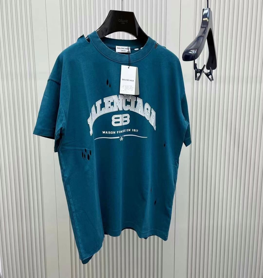 Ba1en*iaga T-shirt