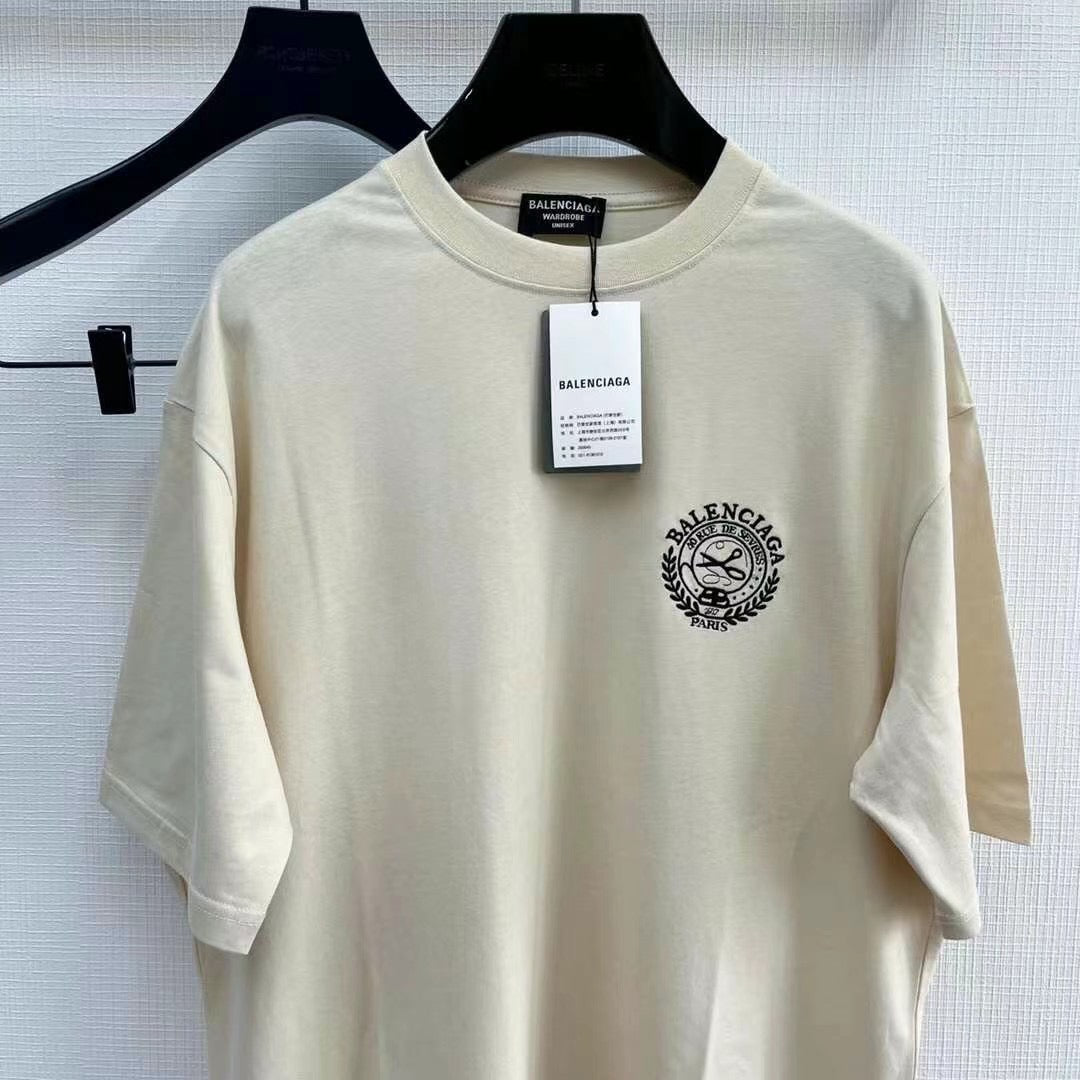 Ba1en*iaga T-shirt