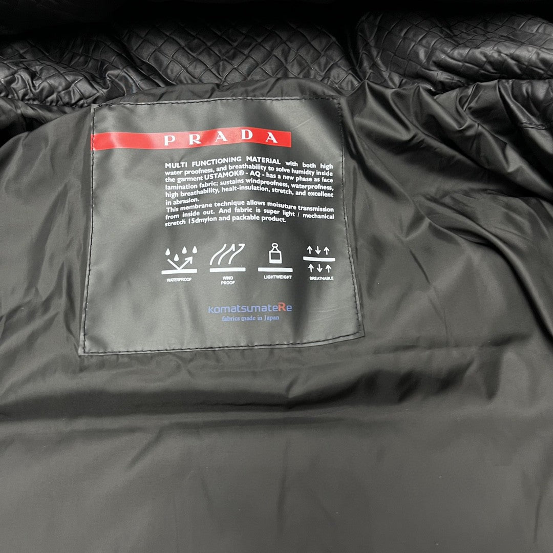 Pra*a Jacket