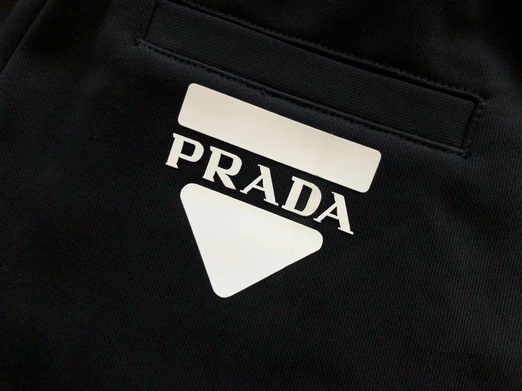 Pra*a Sweatpants