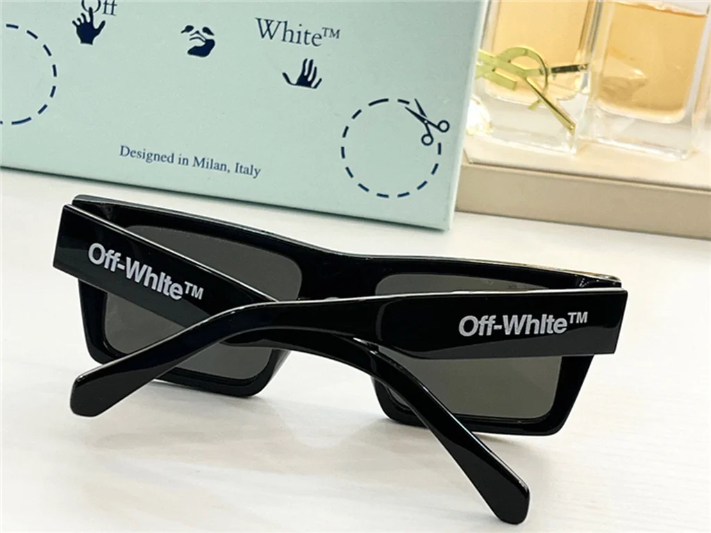 Off White