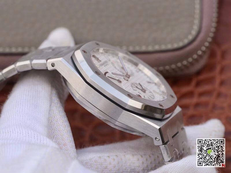 Replica Audemars P1g*et Royal Oak 26120ST.OO.1220ST.02 TWA Factory 1:1 Best Edition Swiss ETA2329 White textured dial