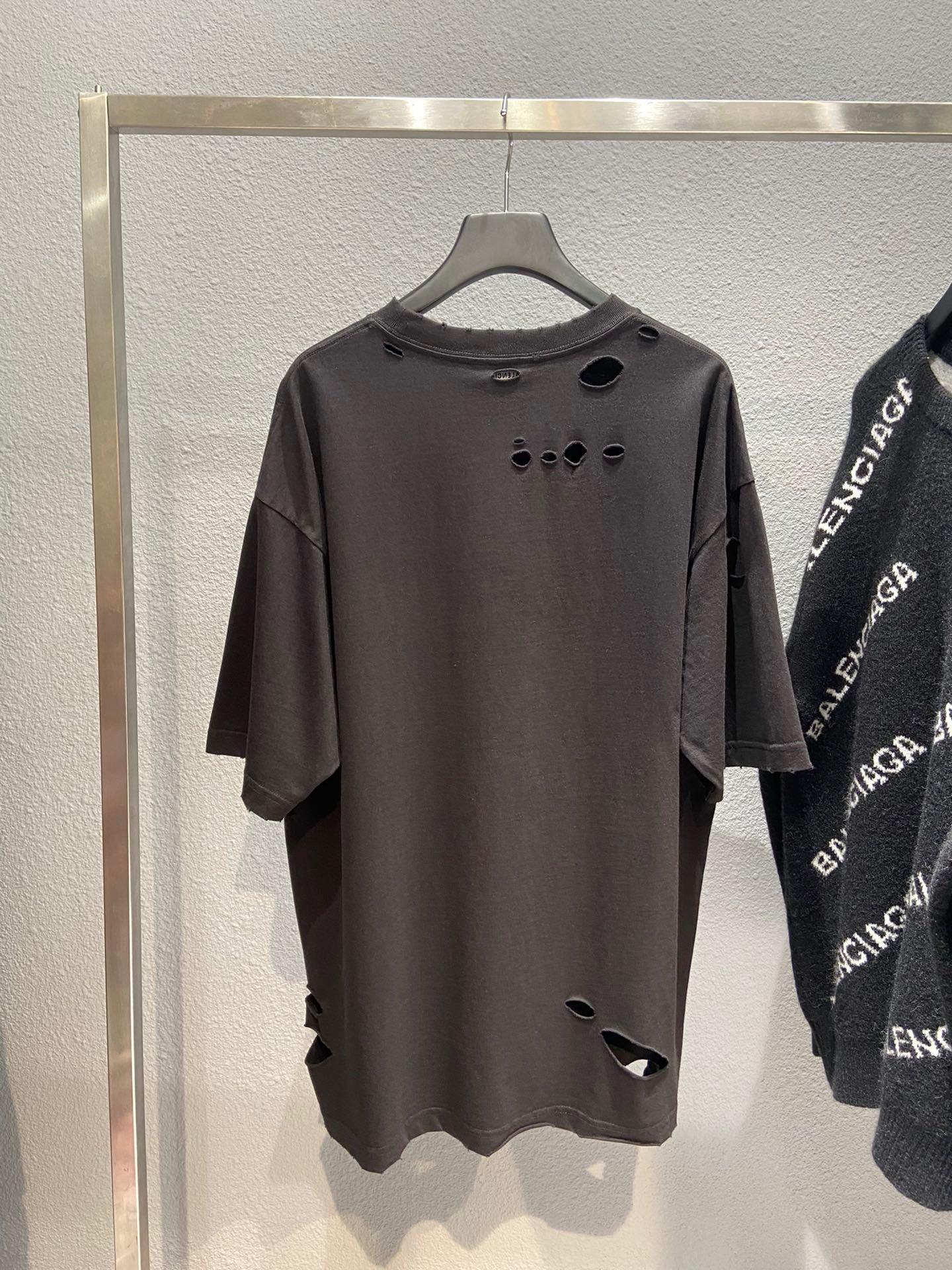 Ba1en*iaga T-shirt