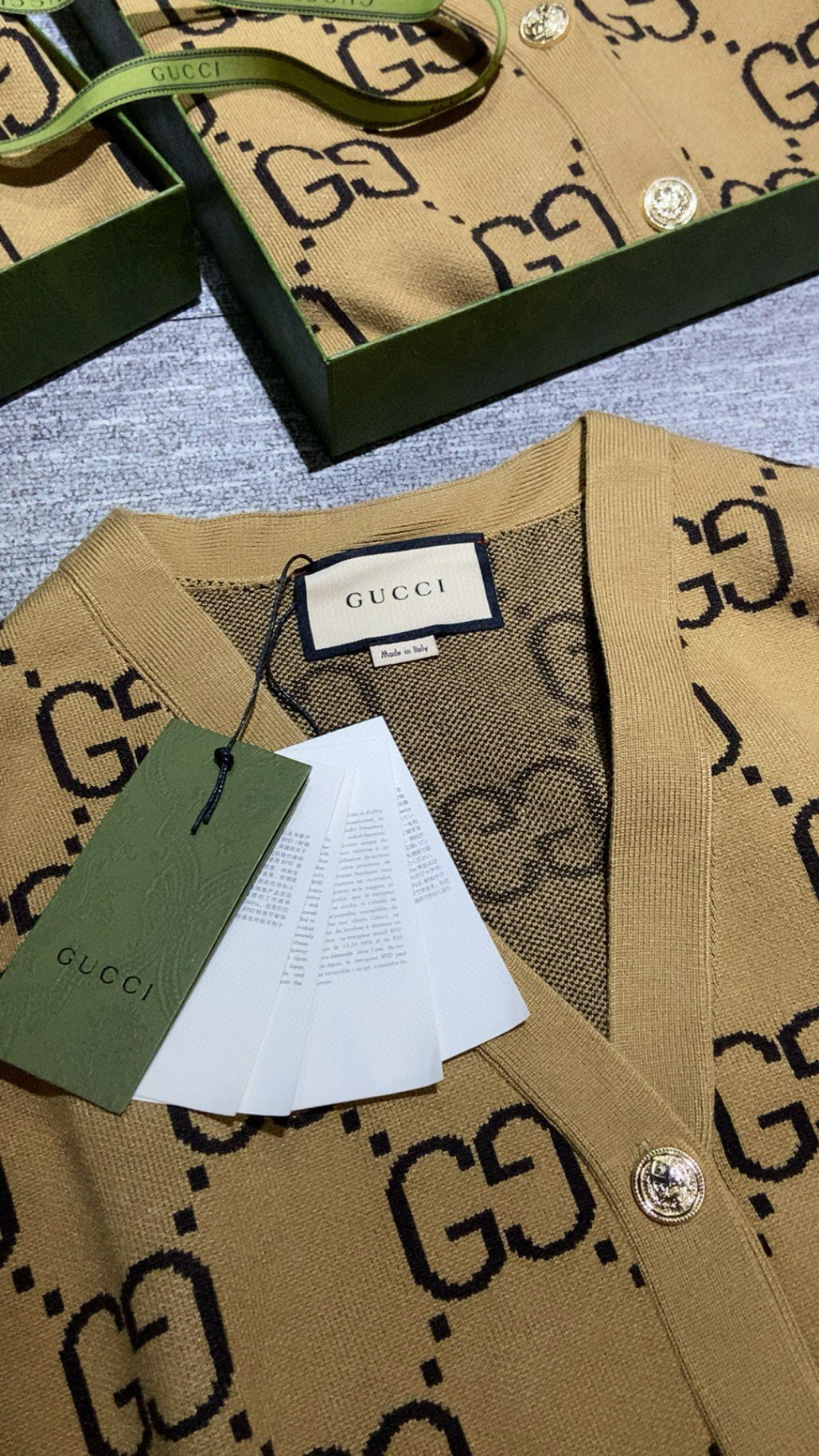 Gvc*1 Cardigan