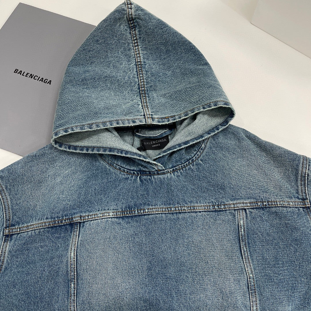 Ba1en*iaga Hoodie