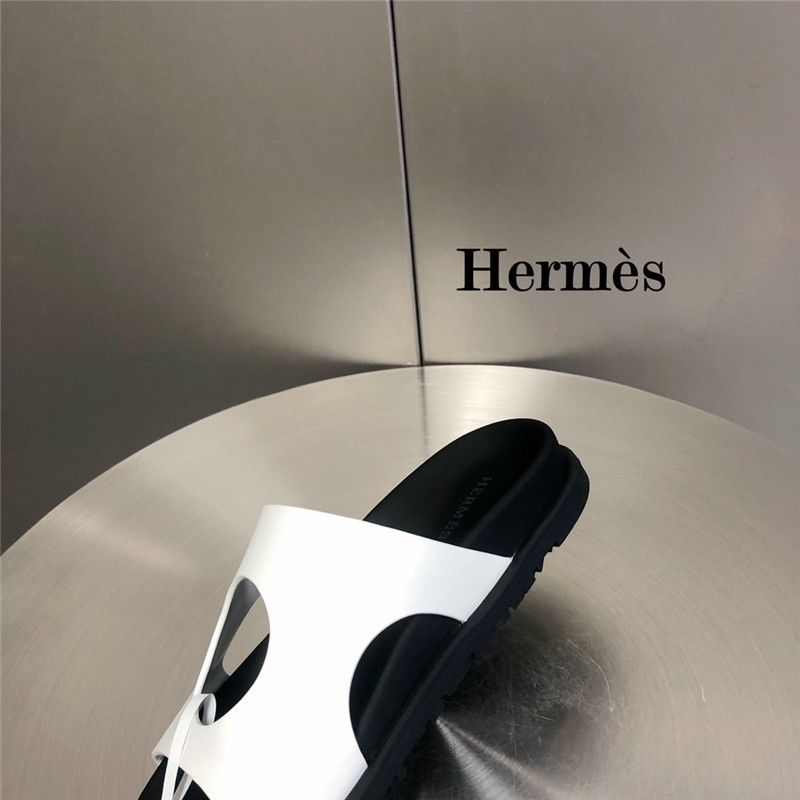 H**me5 edith hole slippers