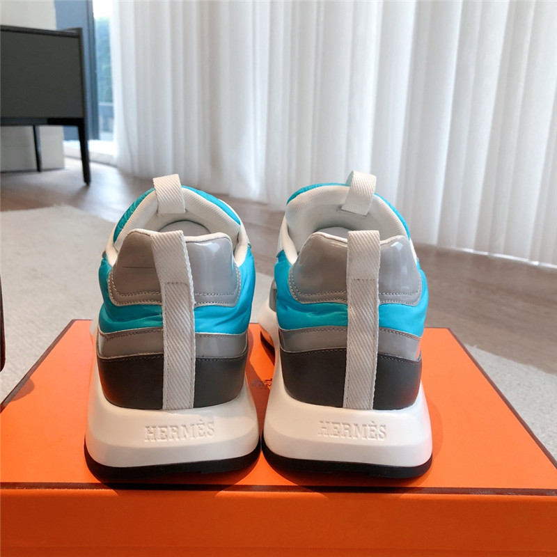 H**me5 new sneakers