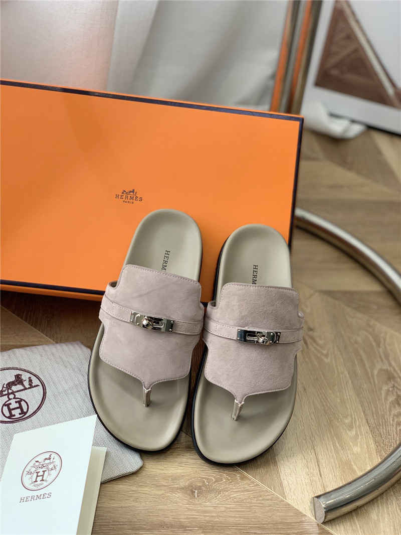 H**me5 Kelly buckle flip flops