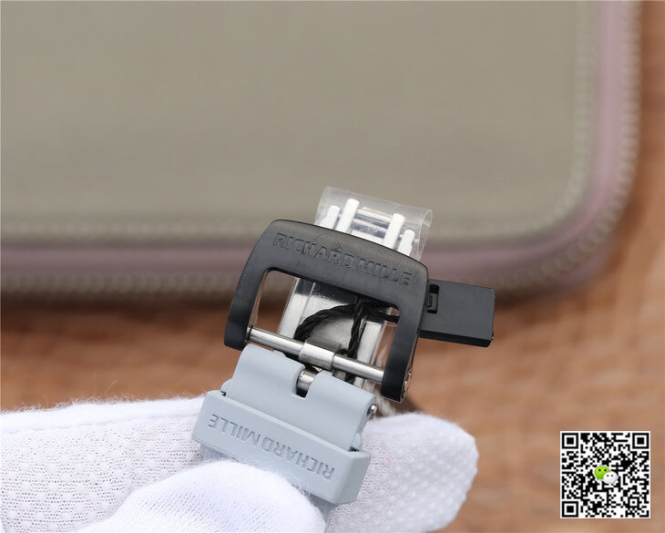 Replica Richard Mille RM-035 KV Factory 1:1 Best Edition Black Carbon Fiber