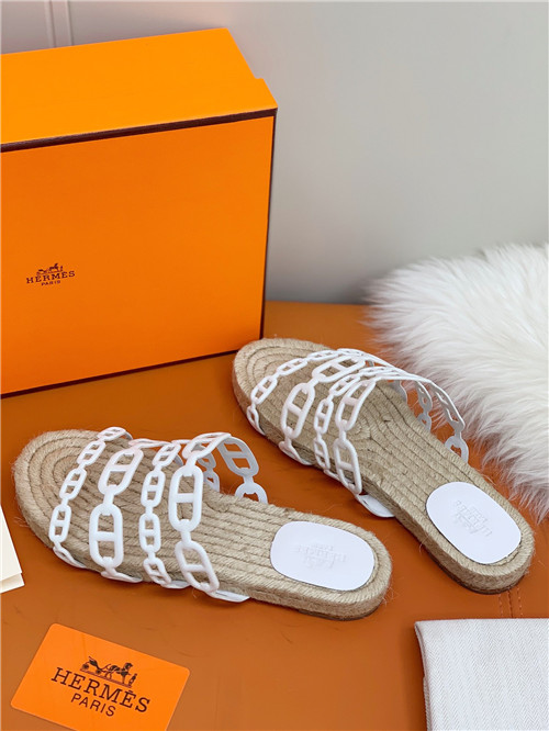 H**me5 flat slippers