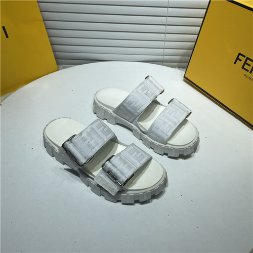 F**di ff logo sandals