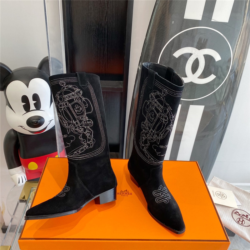 H**me5 embroidered long boots