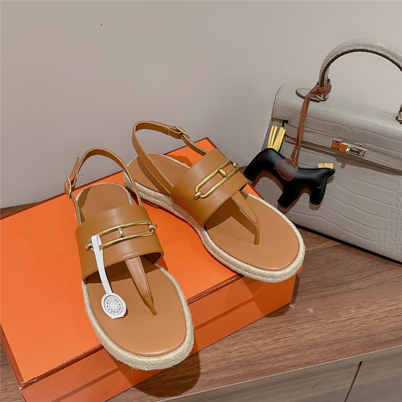 H**me5 knitted flat sandals