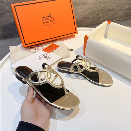H**me5 finger slippers