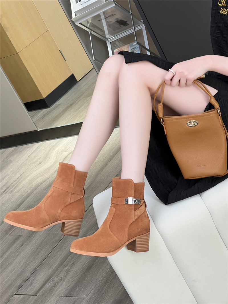 H**me5 Kelly Buckle Rider Boots