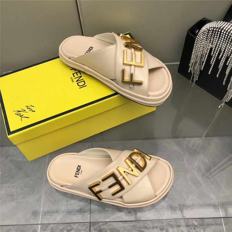 F**di metal logo slides