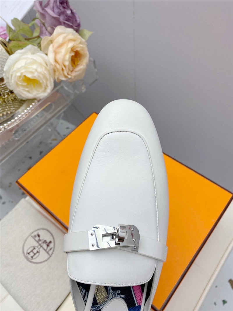 H**me5 kelly gold buckle slippers