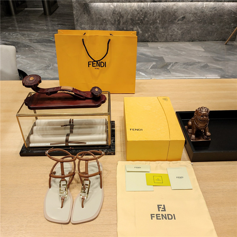 F**di flat beach sandals
