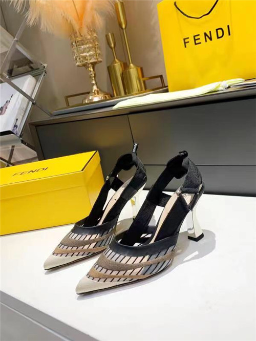 F**di heels sandals