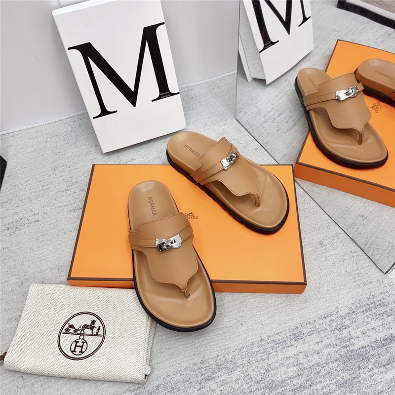 H**me5 couple shoes