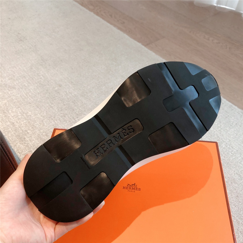 H**me5 new sneakers
