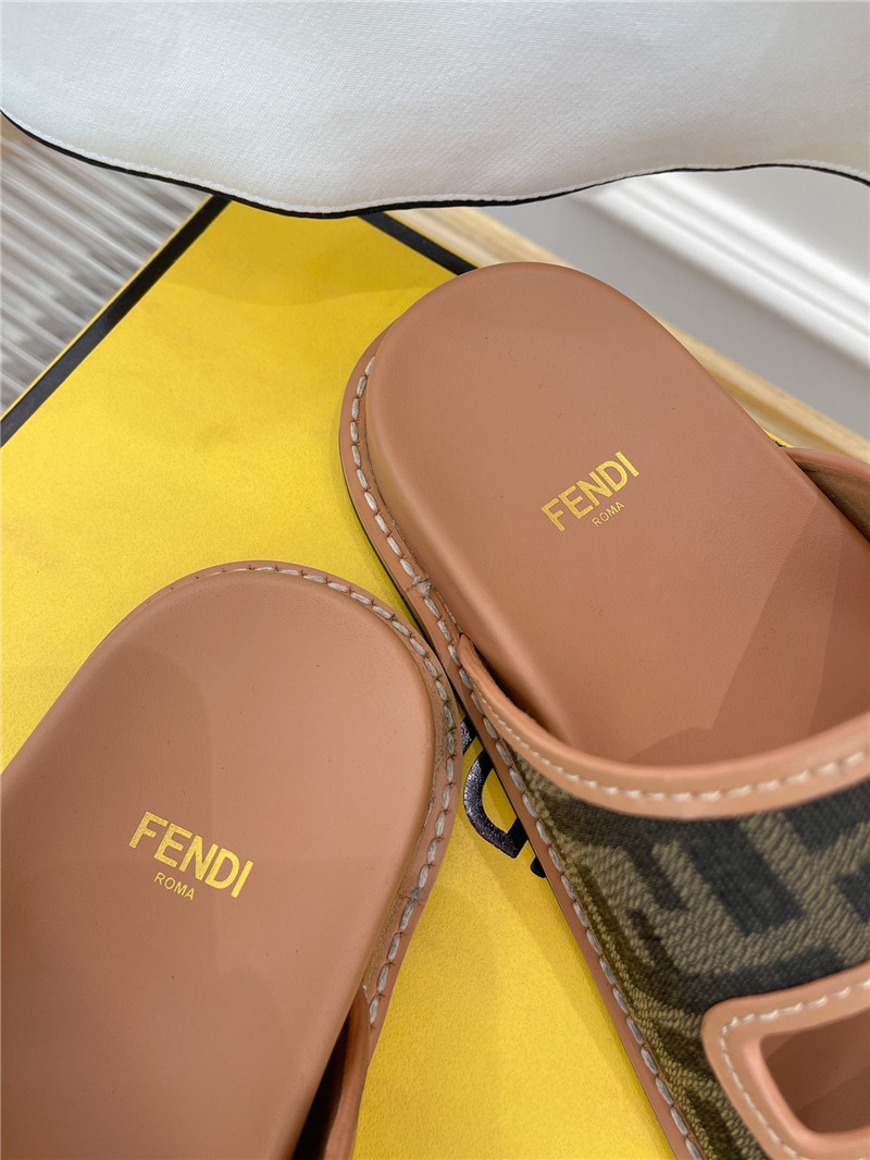 F**di ff logo plaque sandals