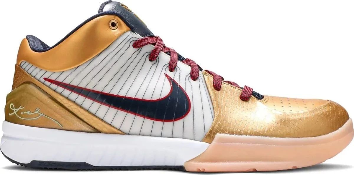 ZOOM KOBE 4 