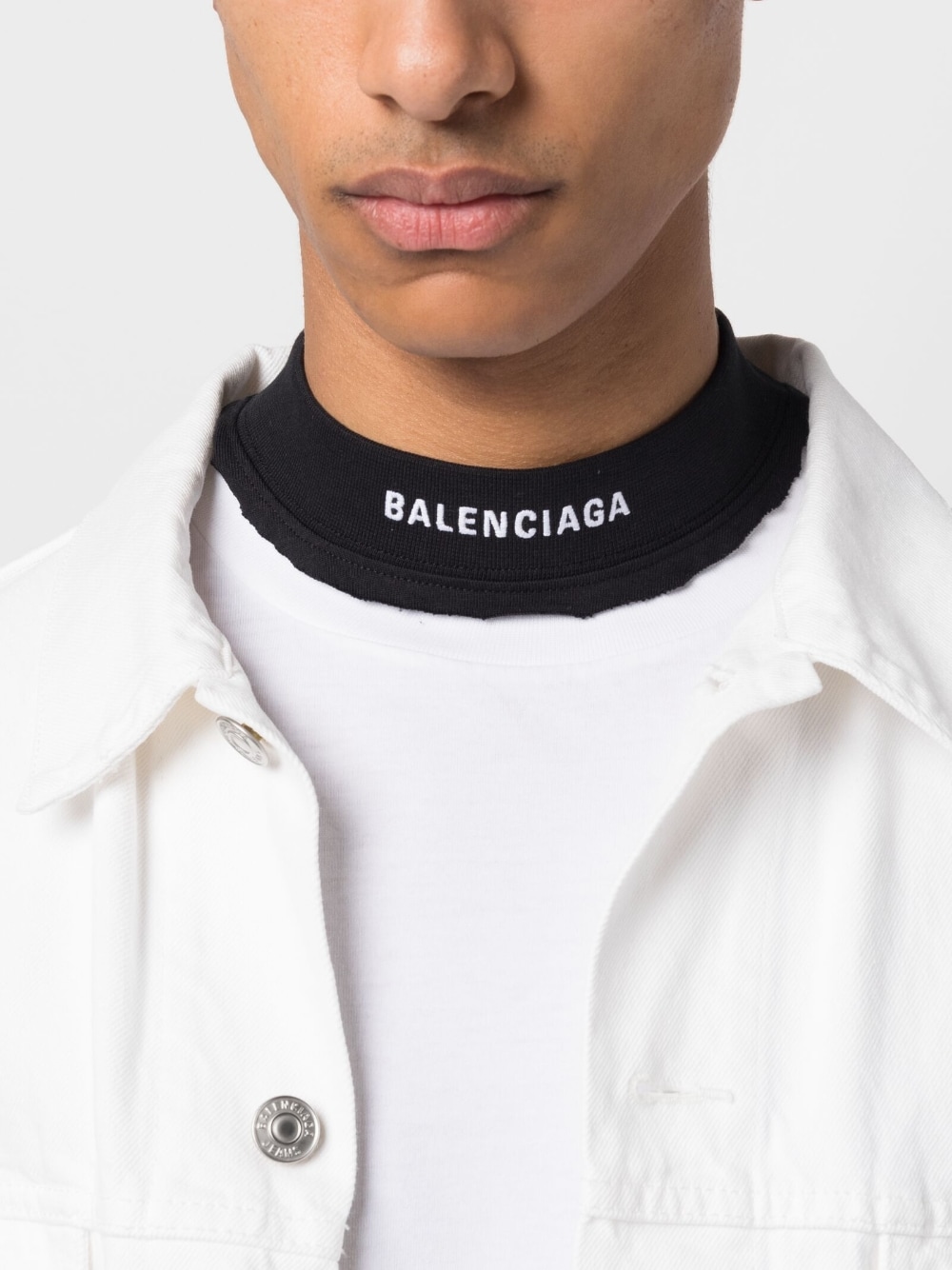 Ba1en*iaga Dupes logo-print choker necklace