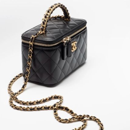 Published in CLASSY magazine! Ch**elLoved by women all over the world! Ch**el Lambskin Vanity Bag